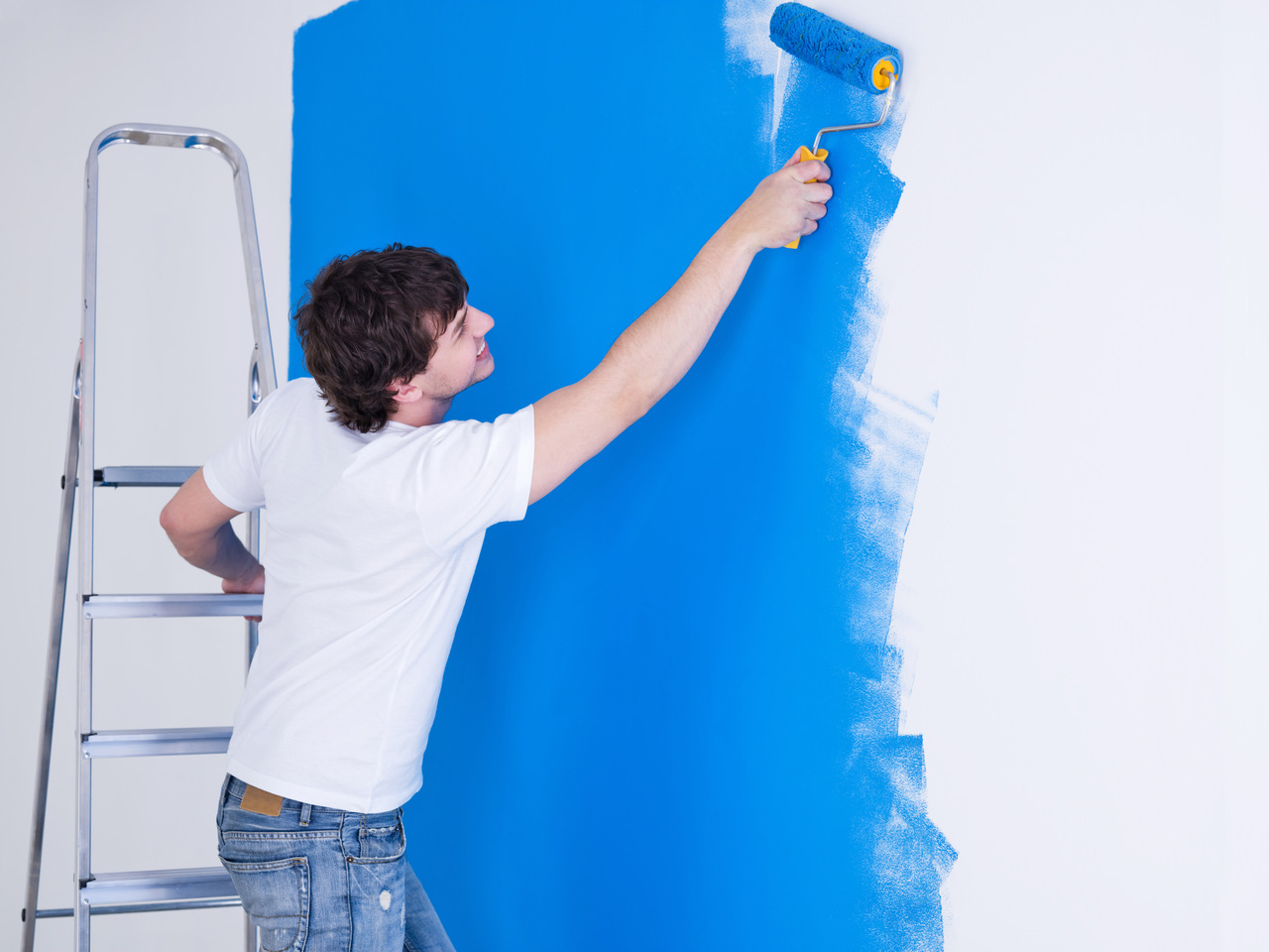 Washable paints. We check the types of paint